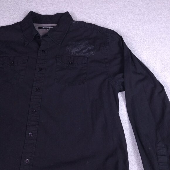 Carbon Black Men’s Button-Up Shirt XXL Black Crest Design 2000s Streetwear Y2K - Picture 8 of 15